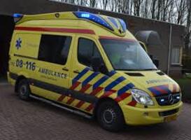 Docent neergestoken nadat hij ruzie probeerde te sussen tijdens eindmusical Docent neergestoken nadat hij ruzie probeerde te sussen tijdens eindmusical